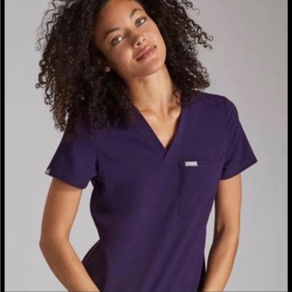 Eggplant purple Figs scrub set RARE